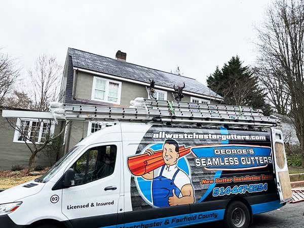 Georges Seamless Gutter Installation